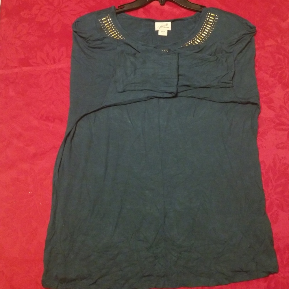 Jaclyn Smith hunter green beaded top